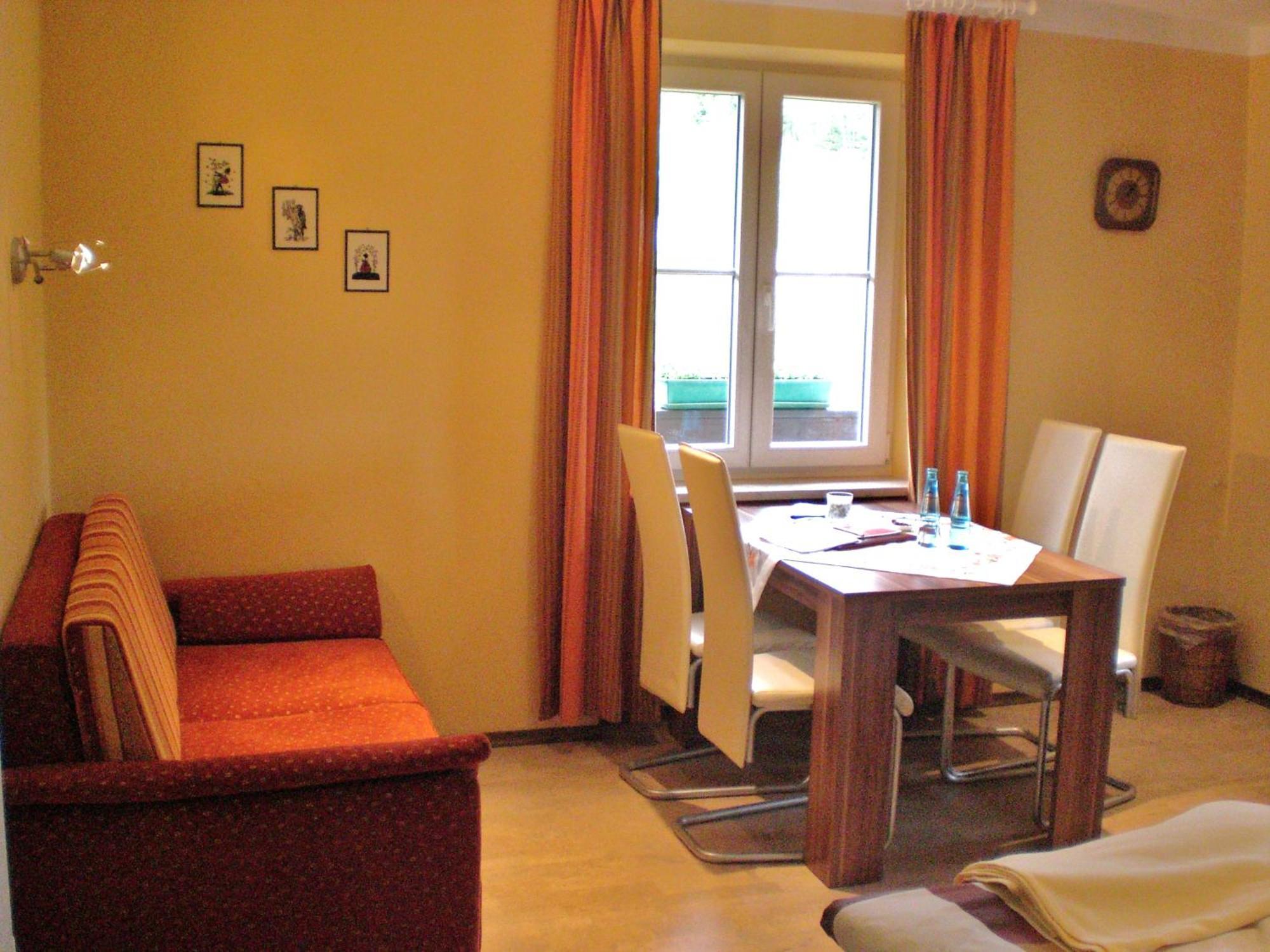 Hotel Restaurant Hausberg Garmisch-Partenkirchen Esterno foto